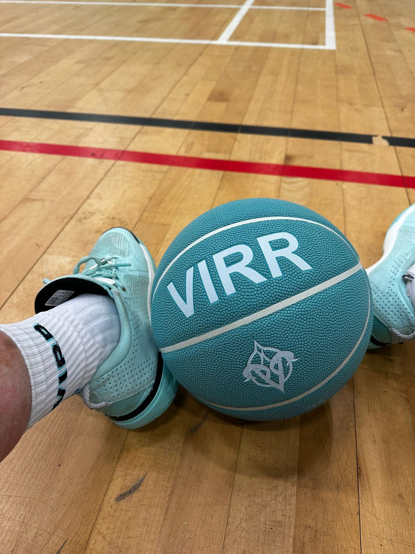 VIRR Performance Sports Socks White/Turquoise