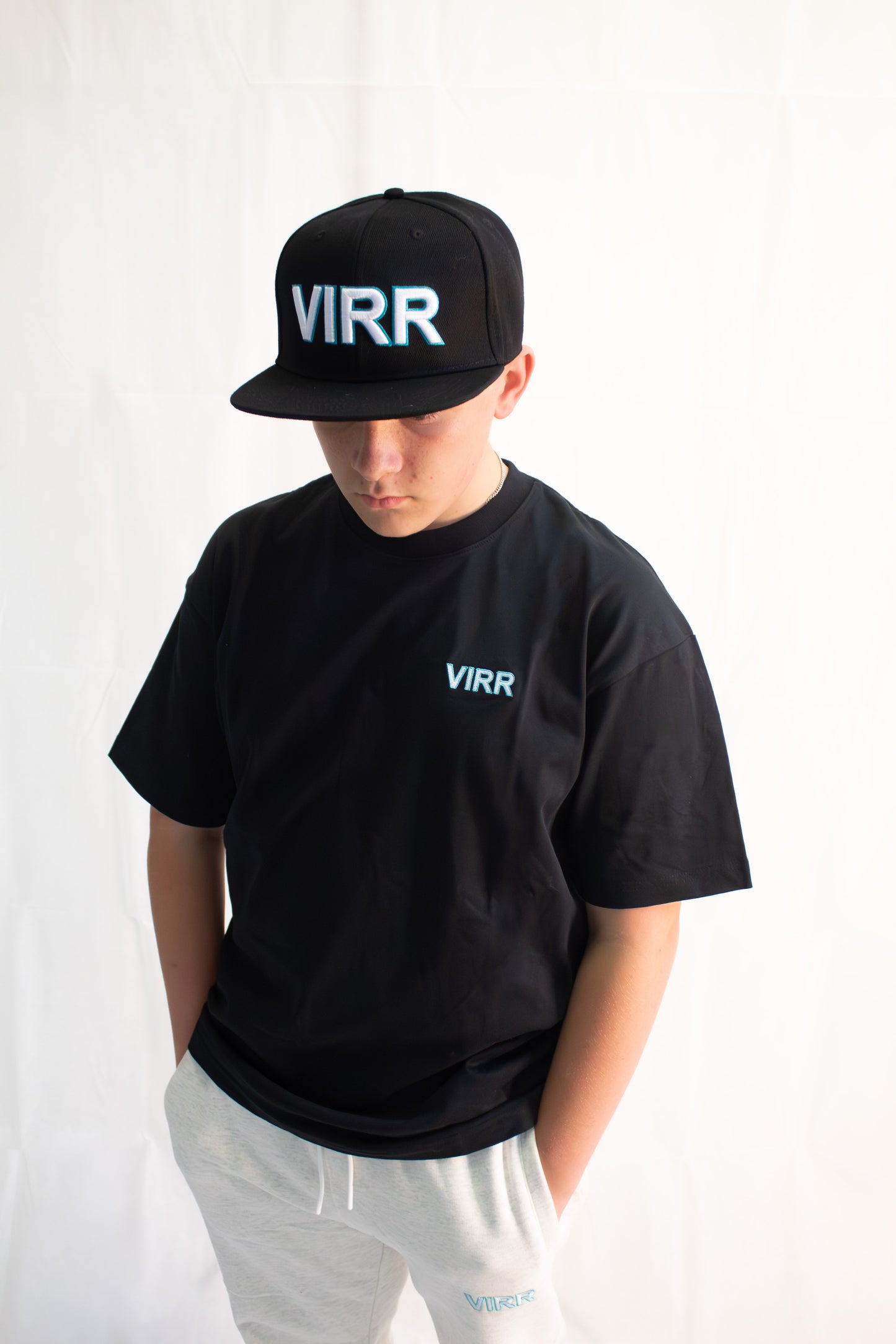VIRR Large back print logo (black